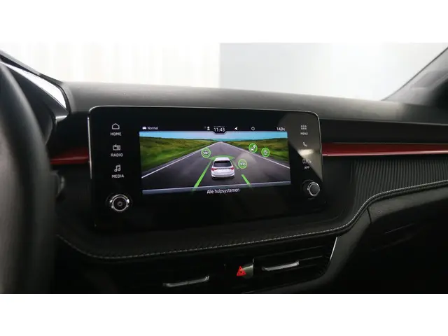 Škoda Fabia 1.0 TSI 95pk Monte Carlo 2024 Benzine 25