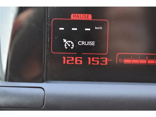 Citroën C4 Cactus PureTech 110 Shine 2015 Benzine 11