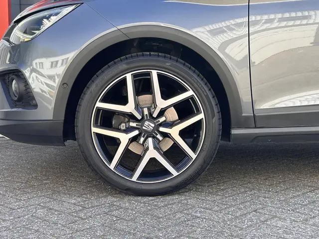 SEAT Arona 1.0 TSI FR DSG 2018 Benzine 6