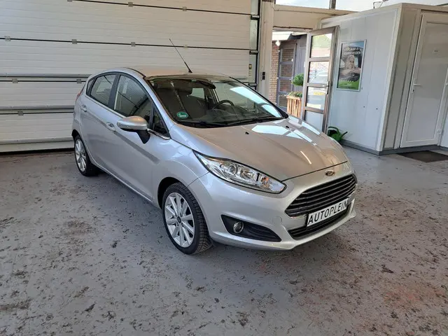Ford Fiesta 1.0 EcoBoost Titanium 2016 Benzine 4