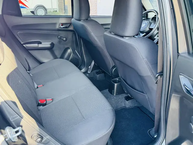 Suzuki Swift 1.2 SELECT 2019 Benzine 11