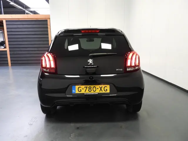 Peugeot 108 1.0 e-VTi Techno Dynamic 2020 Benzine 23