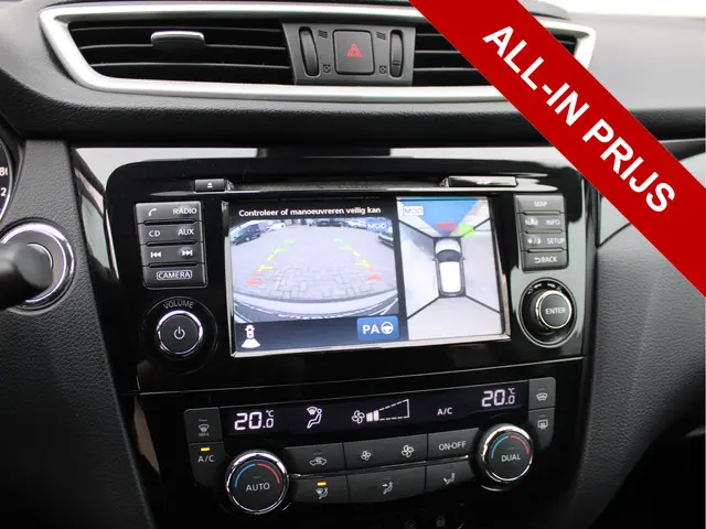 Nissan QASHQAI 1.6 N-Connecta 2015 Benzine 15