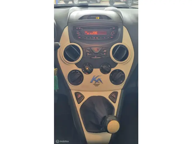 Ford Ka 1.2 Style start/stop AIRCO 2015 Benzine 13