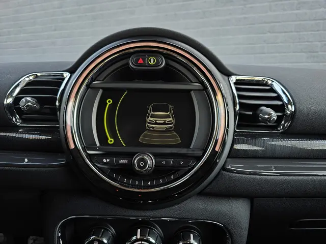 MINI Clubman Mini 1.5 Cooper Chili 2017 Benzine 16