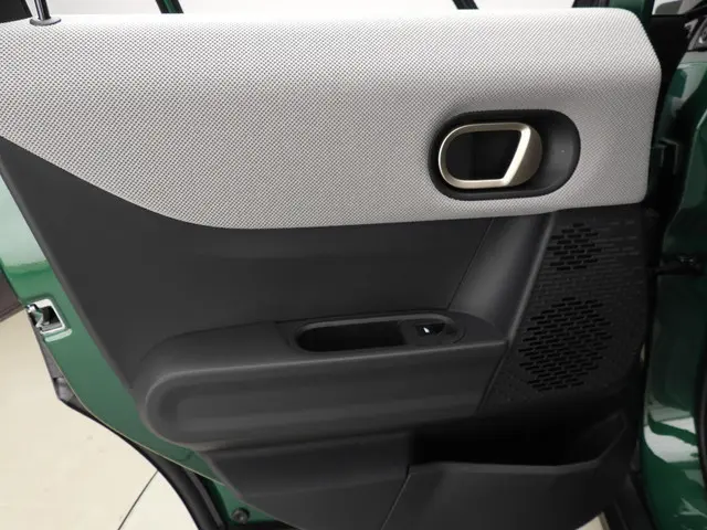 MINI 5-Deurs Cooper C 2024 Benzine 21