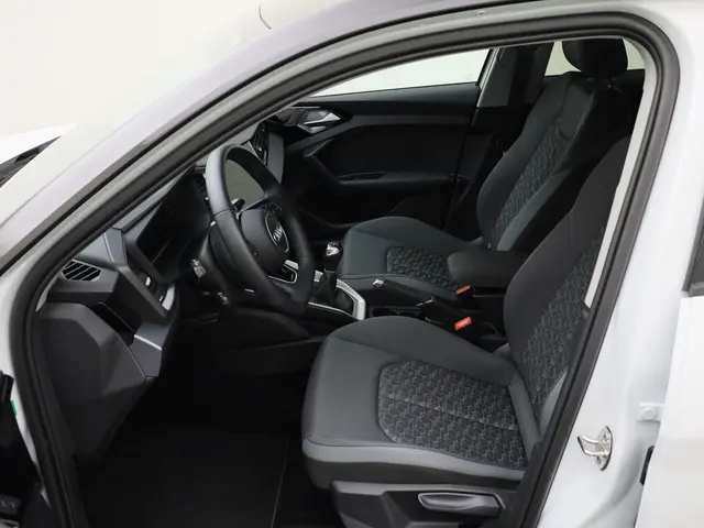 Audi A1 Sportback 30 TFSI/116PK S edition 2024 Benzine 15