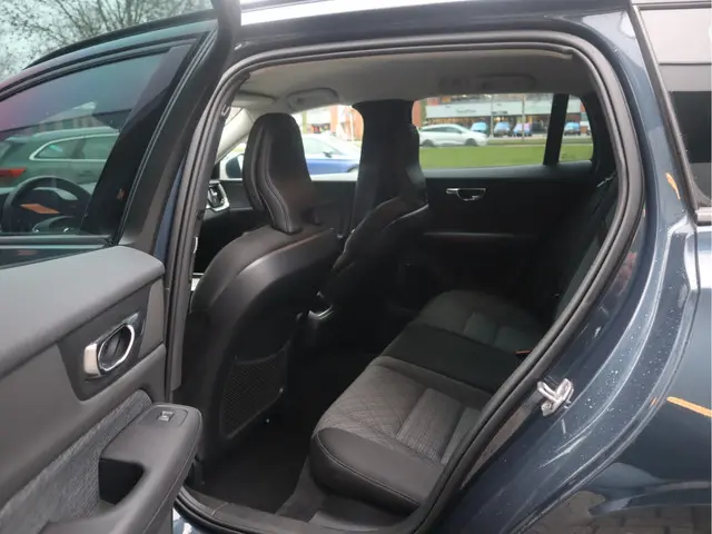 Volvo V60 2.0 B3 Momentum 2021 Hybride Benzine 4