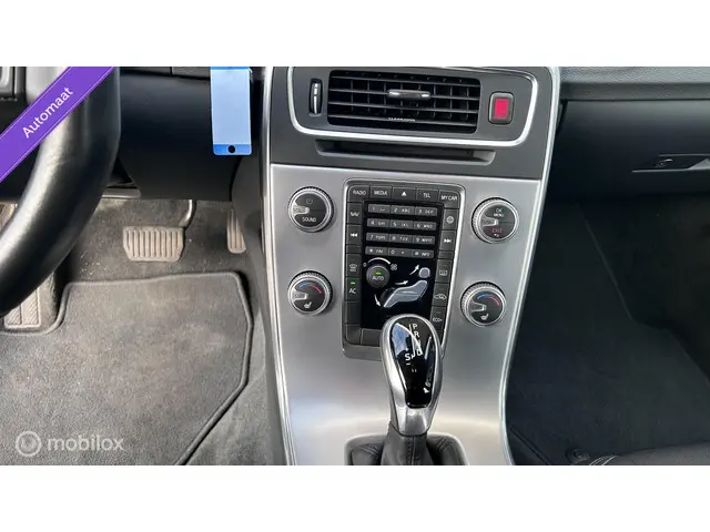 Volvo V60 1.5 T2 Momentum 2016 Benzine 21