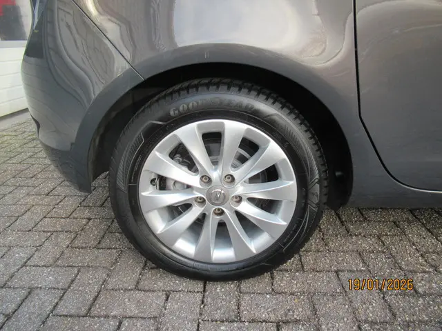 Opel Meriva 1.4 Turbo Color Edition 2013 Benzine 9