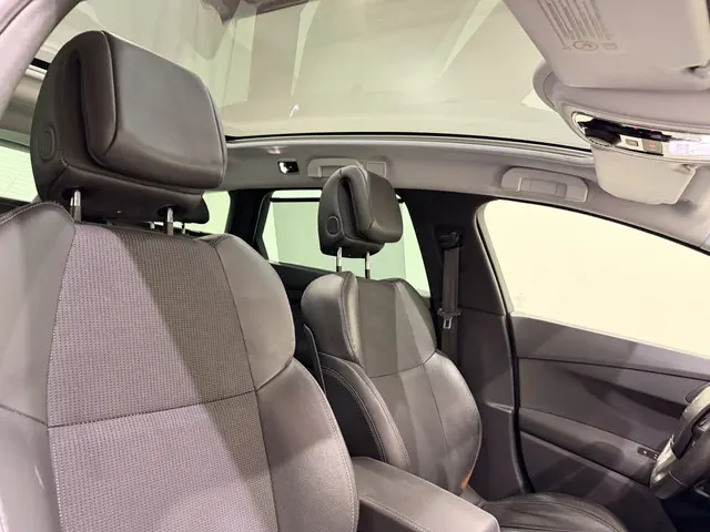 Peugeot 508 SW 1.6 THP Premium Pano/Clima 2014 Benzine 28