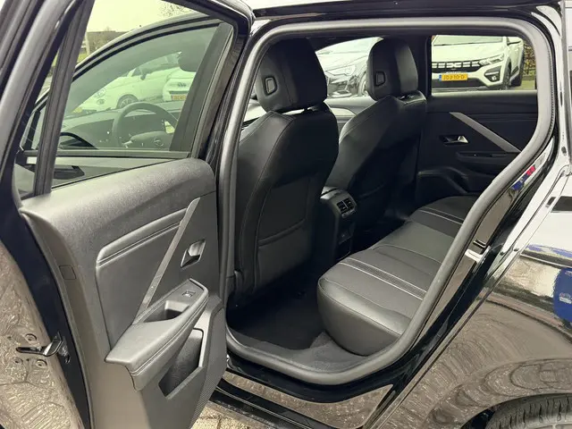 Opel Astra Sports Tourer 1.2 GS Line 2024 Benzine 20