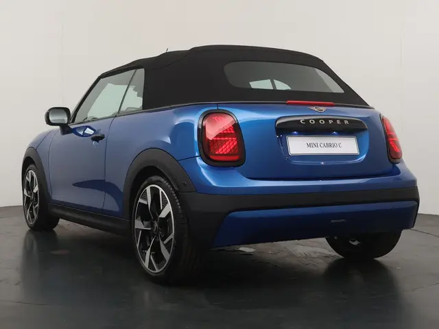 MINI Cooper Cabrio 3-Deurs C 2026 Benzine 11