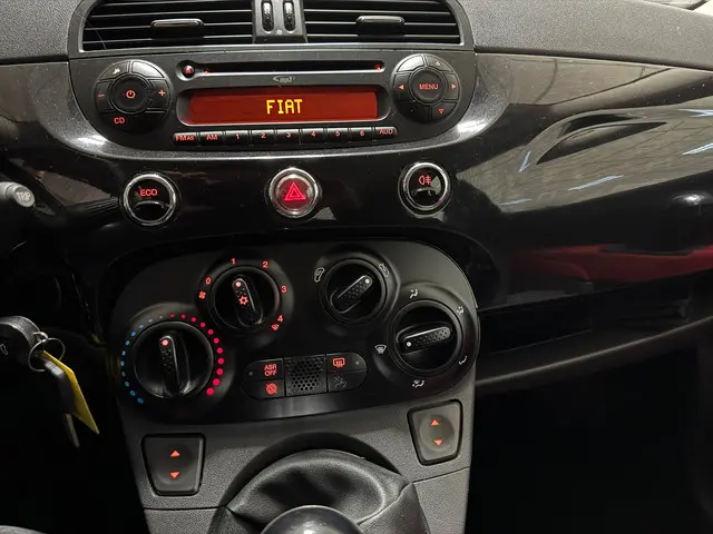 Fiat 500 0.9 TwinAir Turbo Easy 2015 Benzine 11