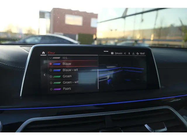 BMW 7 Serie 730d M-sport 265pk 2019 Diesel 23