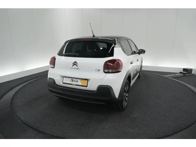 Citroën C3 PureTech 82 Shine 2023 Benzine 57