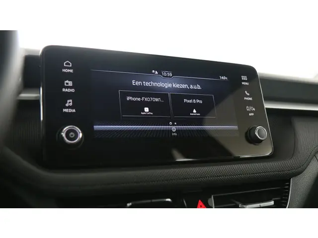 Škoda Fabia 1.0 TSI 95pk Selection 2024 Benzine 29