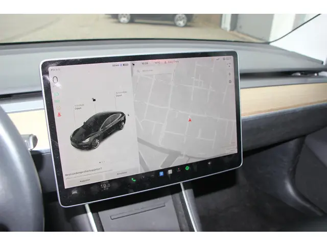 Tesla Model 3 Standard RWD Plus 60 kWh 2019 Elektrisch 11