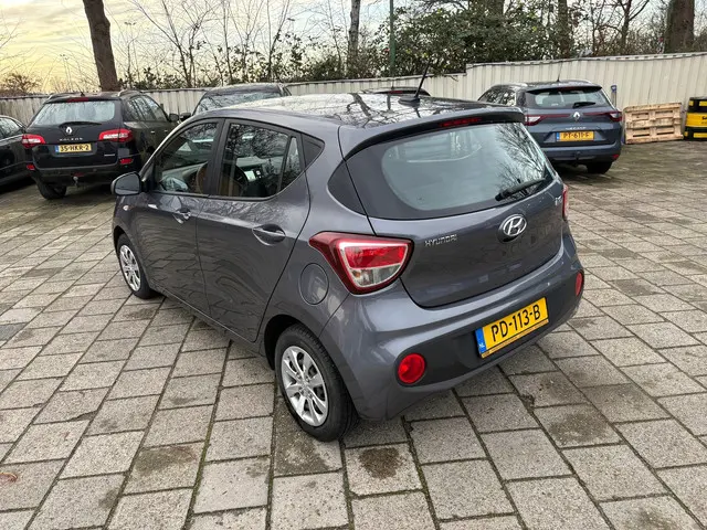 Hyundai i10 1.0i Go! 2017 2018 Benzine 2