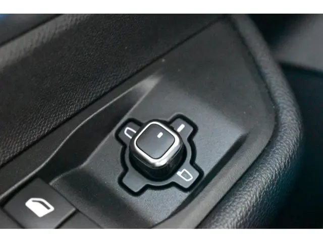 Opel Astra 1.2 Level 2 2023 Benzine 17