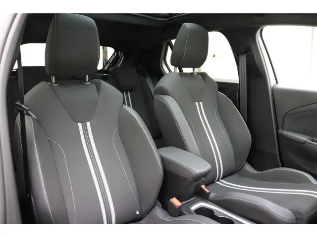 Opel Corsa 1.2 Turbo GS Automaat 130 pk 2024 Benzine 10