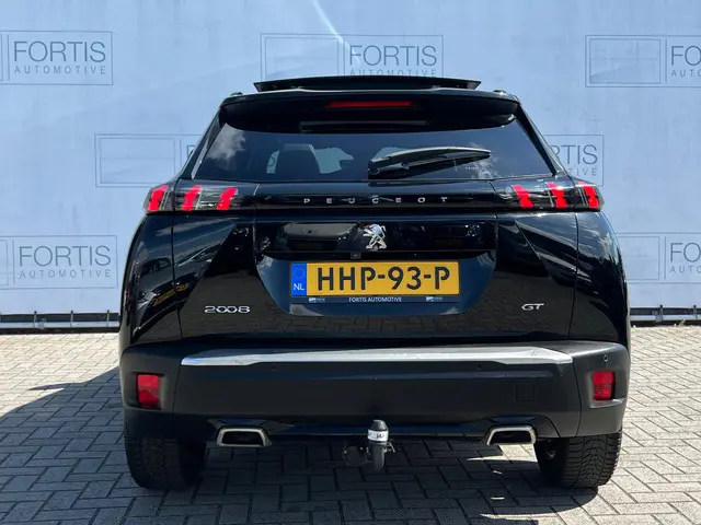 Peugeot 2008 1.2 PureTech GT Pack 2022 Benzine 10