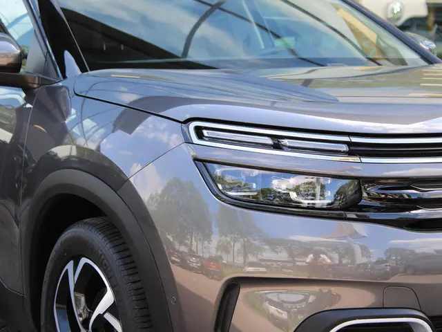 Citroën C5 Aircross 1.6 PureTech Feel 2019 Benzine 26