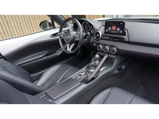 Mazda MX-5 2.0 SkyActiv-G 184PK GT-M 2019 Benzine 36