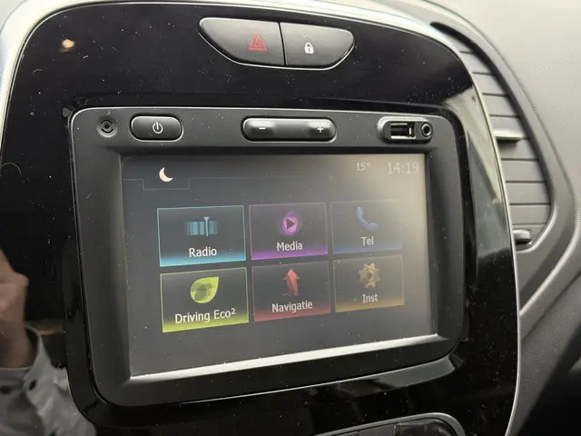 Renault Captur 0.9 TCe Intens 2018 Benzine 25