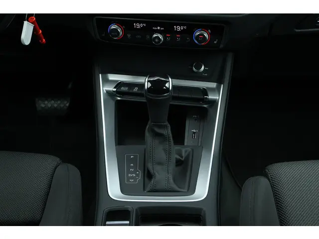 Audi Q3 Sportback 35 TFSI Pro Line 2020 Benzine 31