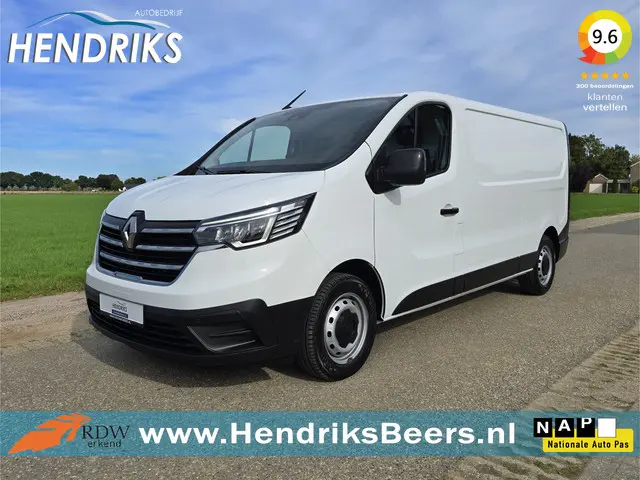Renault Trafic 2.0 dCi T30 L2 H1 Comfort 2023 Diesel