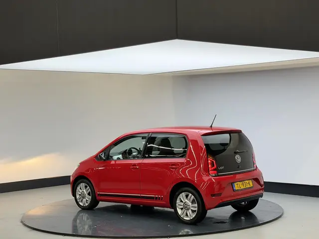 Volkswagen up! 2