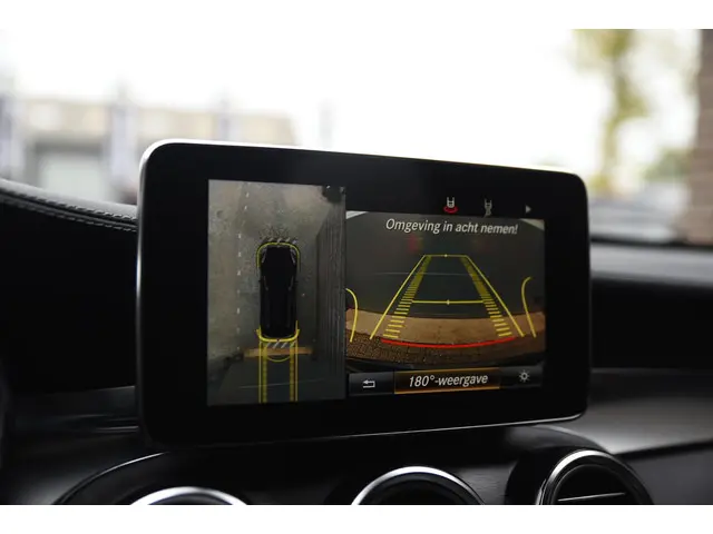 Mercedes-Benz GLC AMG 63 S 4MATIC+ 2018 Benzine 33