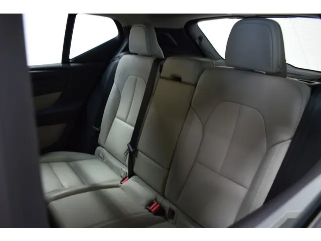 Volvo XC40 2.0 T4 190pk AUT8 Momentum 2019 Benzine 14