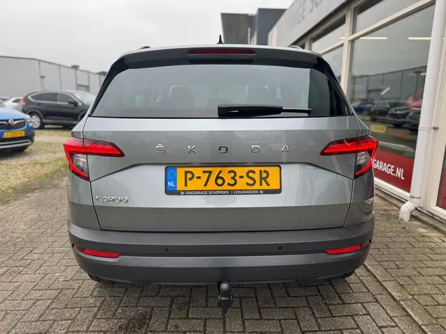 Škoda Karoq 1.0 TSI Business Edition 2022 Benzine 13