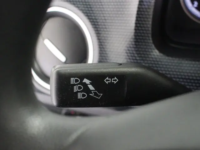 Volkswagen up! 1.0 BMT move up! 2019 Benzine 15