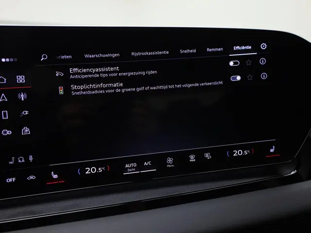 Audi Q6 e-tron S edition 286 PK 2026 Elektrisch 34