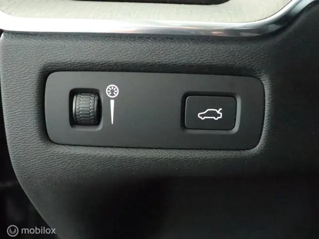 Volvo XC60 2.0 T5 AWD Inscription 2019 Benzine 52