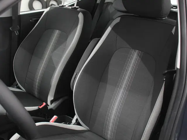 Hyundai i10 1.0 Comfort Automaat 2024 Benzine 11