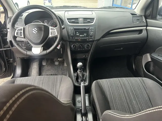 Suzuki Swift 1.2 Bandit EASSS 2016 Benzine 17