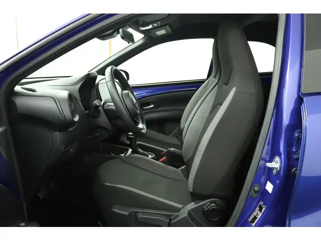 Toyota Aygo X 1.0 VVT-i S-CVT Play 2024 Benzine 17