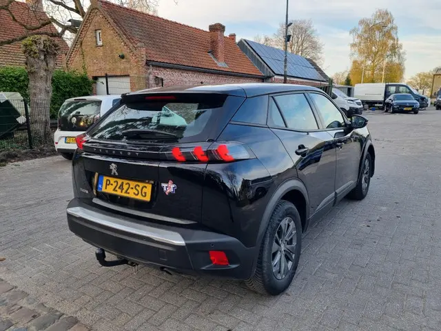 Peugeot 2008 3