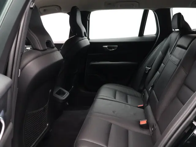 Volvo V60 T4 190PK Automaat Inscription 2020 Benzine 8