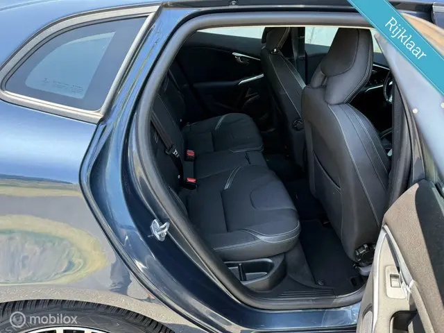 Volvo V40 2.0 D2 Kinetic * Zeer Nette Auto * 2016 Diesel
