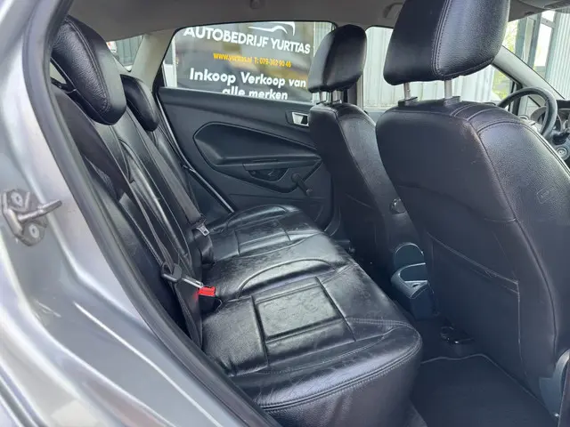 Ford Fiesta 1.25 Titanium 2012 Benzine 10