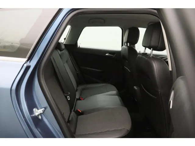 Opel Astra Sports Tourer 1.4 Turbo Blitz 2016 Benzine 21
