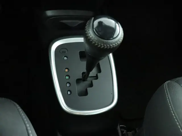 Toyota Yaris 1.5 Hybrid Dynamic 2020 Hybride Benzine 27