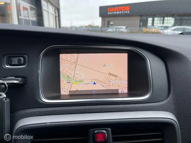 Volvo V40 2.0 D2 Nordic+ 2017 Diesel 12