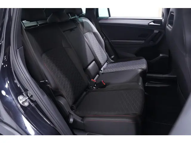 SEAT Tarraco 1.5 TSI FR Business Intense 2023 Benzine 43