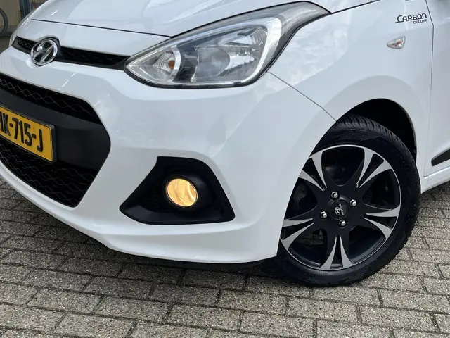 Hyundai i10 1.0i i-Motion Comfort 2015 Benzine 29